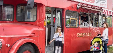 Głód, bezrobocie, wojny, dziura ozonowa? To wszystko mały pikuś. Zlot Food Trucków Kraków to dopiero przeżycie :)