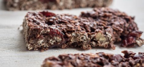 Batoniki owsiane z bananami