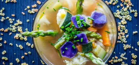 zupa z młodych warzyw