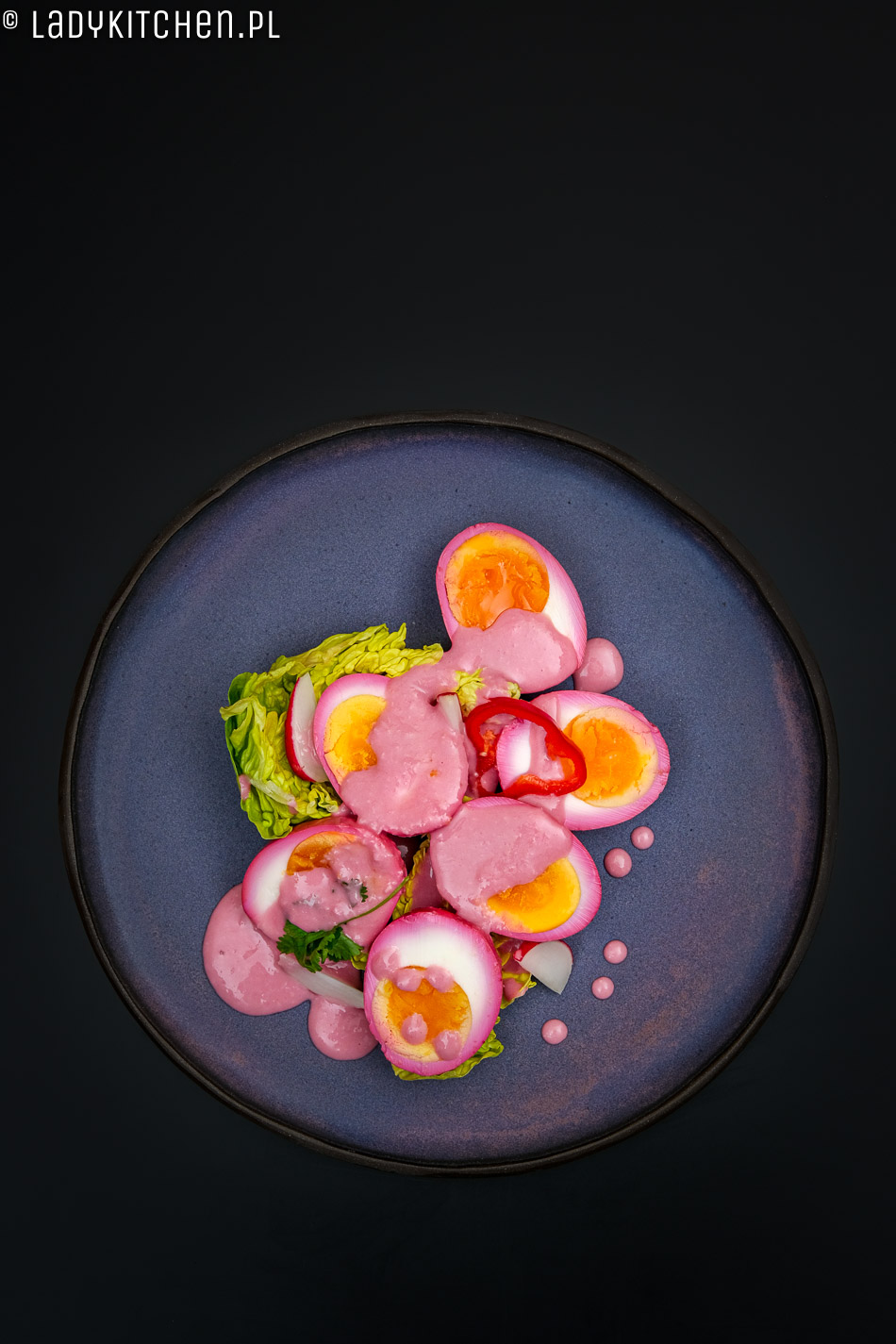 jajka z sosem chrzanowym